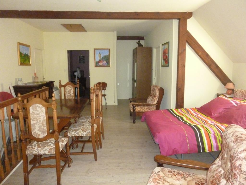 Apartment Route Du Vin Centre Alsace Orschwiller Zimmer foto
